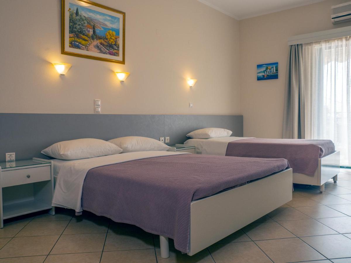 Hotel Loukas Vrachos Paralia Vrachou Eksteriør billede